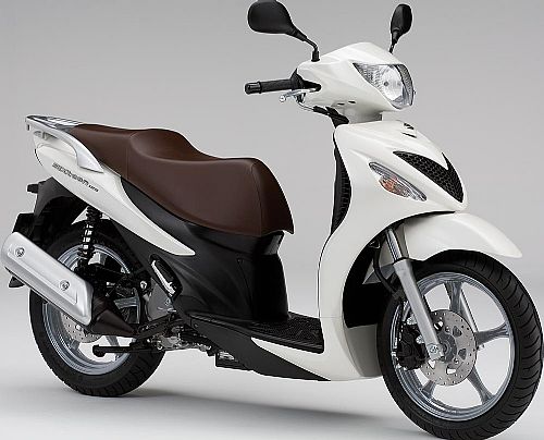 SUZUKISIXTEEN150 (08-11)