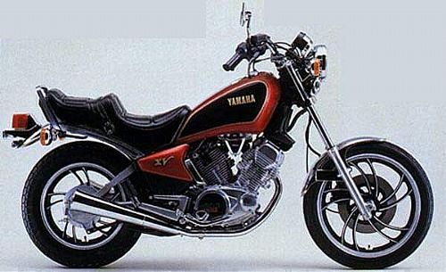 YAMAHAXV400 SE (88-)