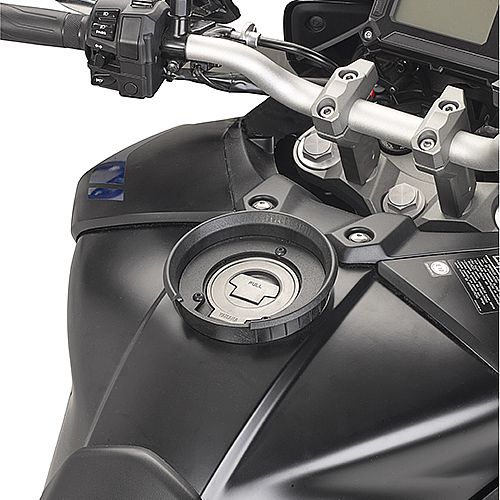 ΒΑΣΗ ΣΤΗΡΙΞΗΣ ΤΣΑΝΤΑΣ ΡΕΖΕΡΒΟΥΑΡ GIVI BF23 TANKLOCK ΓΙΑ YAMAHA TRACER 900